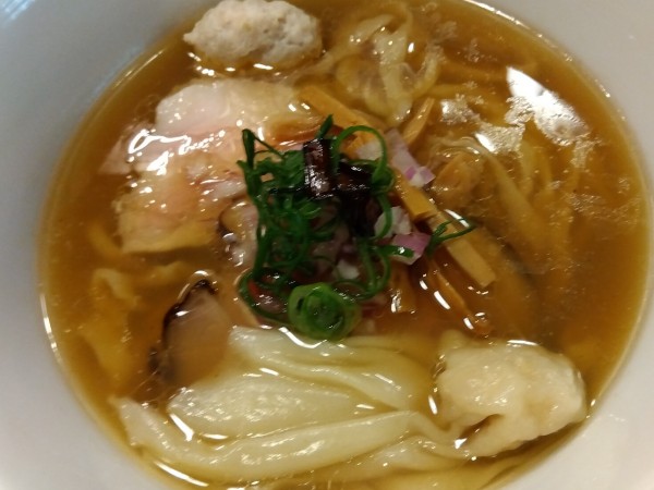 「塩？醤油？」@麺屋 ルリカケスの写真