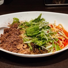 四川担担麺 阿吽 キッテグランシェ店の画像