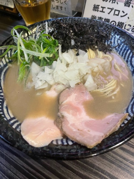 「濃厚煮干しそば」@志奈そば 田なかの写真