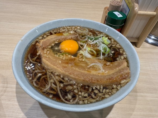 「厚肉玉そば(790円)」@豊はるの写真