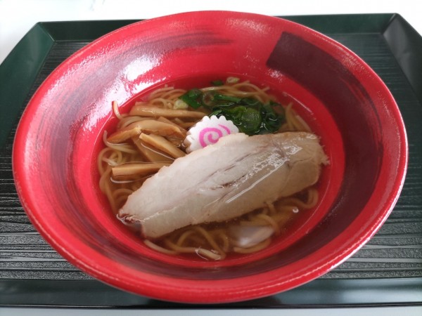 「週替りラーメン（あら出汁醤油ラーメン）」@フードラウンジ いこいの写真