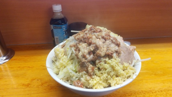 「小豚マシショウガ、ヤサイニンニクマシアブラ」@ラーメン二郎 立川店の写真