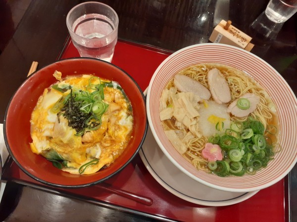 「鴨と聖護院かぶらのラーメンとミニ親子丼セット」@茶カフェ 上辻園 ららぽーと横浜店の写真
