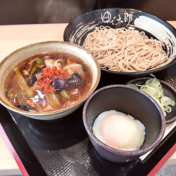 「肉茄子せいろ（￥650）＋温泉玉子（クーポン）」@ゆで太郎 茂原店の写真