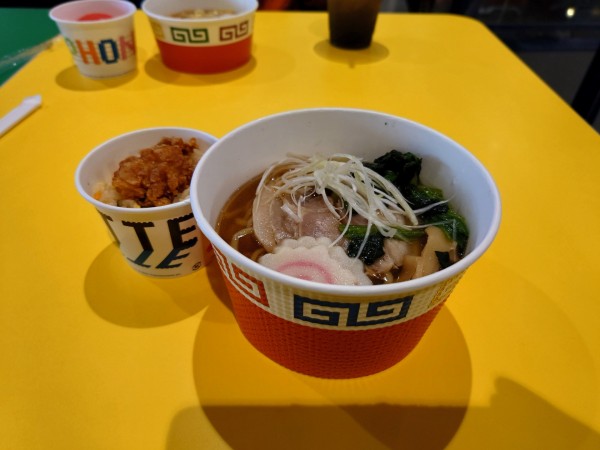 「しょうゆラーメンセット(1600円)」@ファクトリー・サンドウィッチ・カンパニーの写真