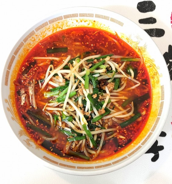 「四季特製台湾ラーメン＋五目チャンハンのセット 1290円」@中華小皿料理 四季の写真