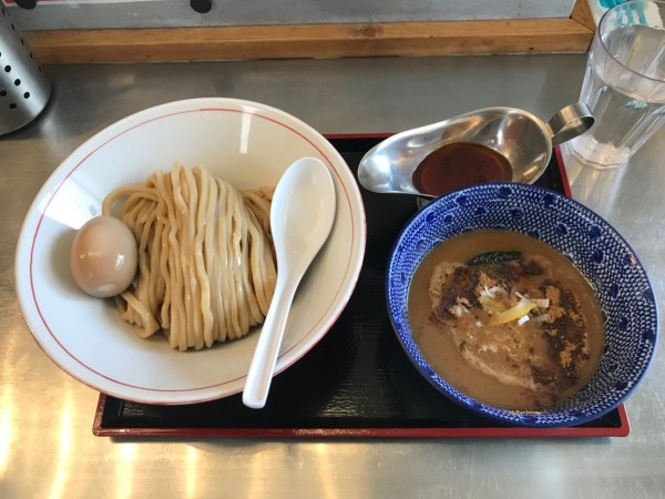 「つけ麺（カレールー付き）950円＋クーポン味玉」@つけ麺 神儺祁の写真