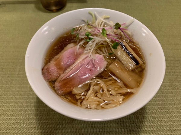 「鴨そば 930円」@らーめん 鴨&葱の写真