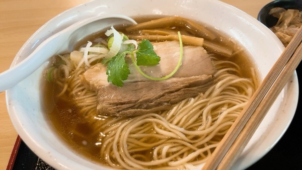 「魚の出汁醤油らーめん」@だし廊 -SaKaNa-の写真