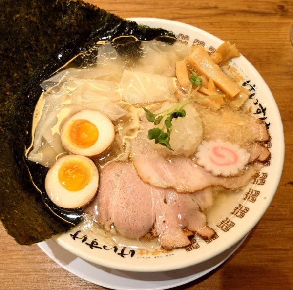 「特製ワンタン肉そば塩(1300円)」@NEW OLD STYLE 肉そば けいすけの写真