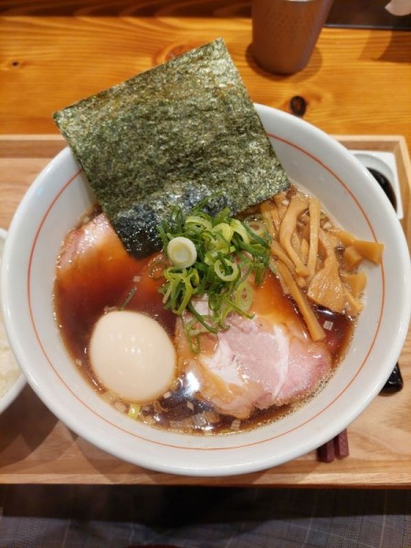 「黒豚特製＋ご飯」@中華そば 多繋の写真