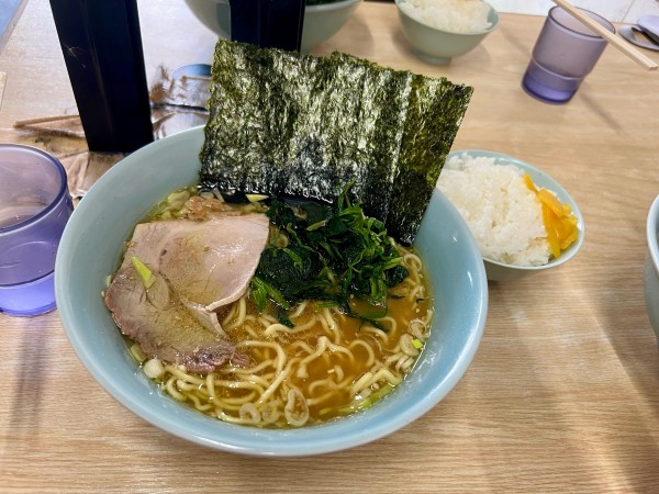 「ラーメン並」@ラーメン 大黒家 生麦本店の写真