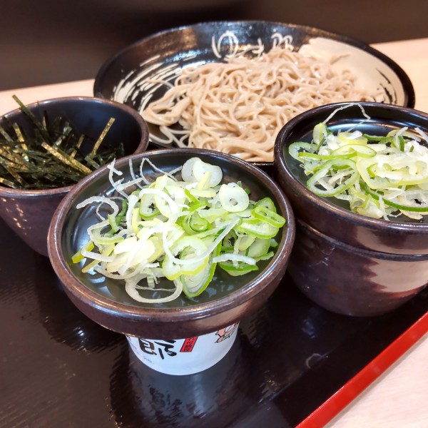 「ざる(¥500)+納豆(クーポン)」@ゆで太郎 銀座1丁目店の写真