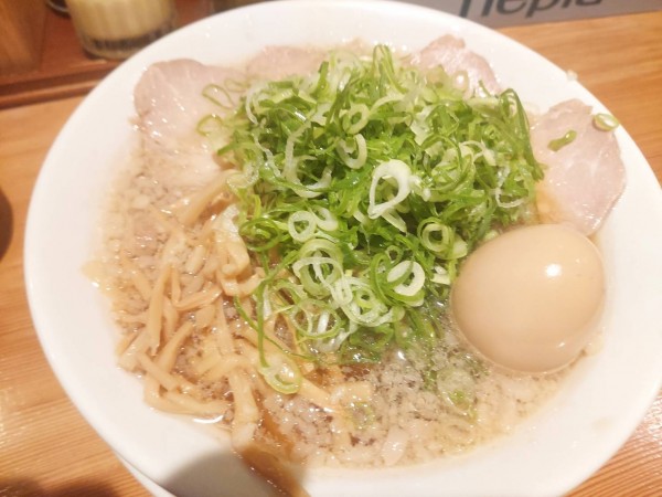 「特製 熟成醤油ラーメン(全部のせ)」@京都ラーメン 森井の写真