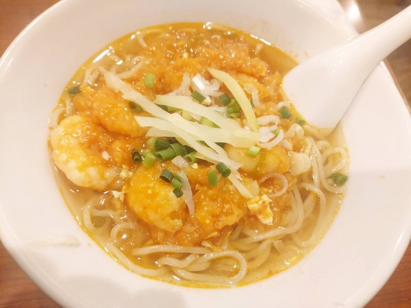 「エビチリラーメン」@豊洲らーめんの写真