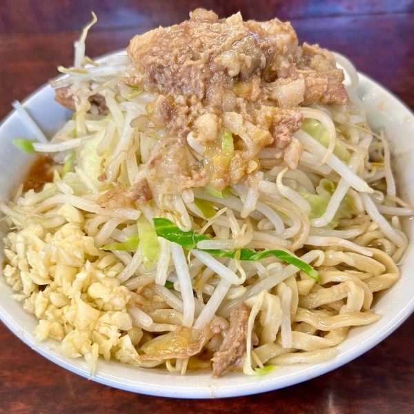 「小ラーメン（ニンニク少なめ、アブラ）」@ラーメン二郎 めじろ台店の写真