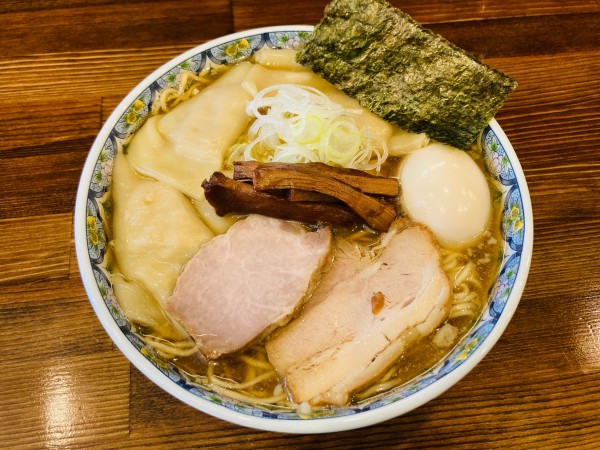 「奈つやのもちもち雲呑味玉中華そば」@奈つやの中華そばの写真