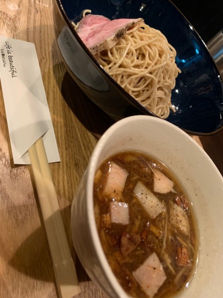 「旨味醤油つけ麺ゆず風味」@Life is beautiful らぁ麺 & Cafe'barの写真