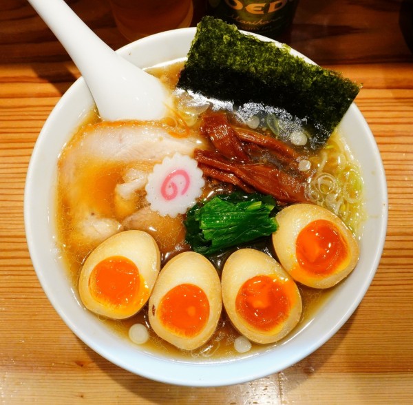 「しょうゆラーメン＋味玉Ｗ＋COEDO毬花」@オランダ軒の写真