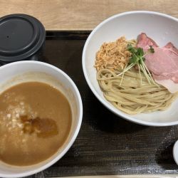 豚骨魚介平打ちつけ麺