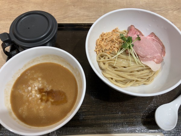 「豚骨魚介平打ちつけ麺」@つけ麺 平 ビバモール蕨錦町店の写真