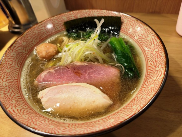 「伊勢えび出汁中華そば（塩）＋辛い和え玉」@麺屋いとう 東金店の写真