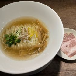 淡麗鯛塩らぁめん¥850