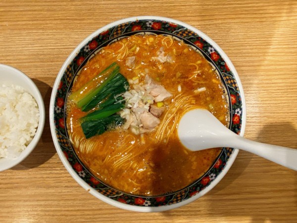 「蒸し鶏担々麺:1,050円」@寿限無担々麺 上野店の写真