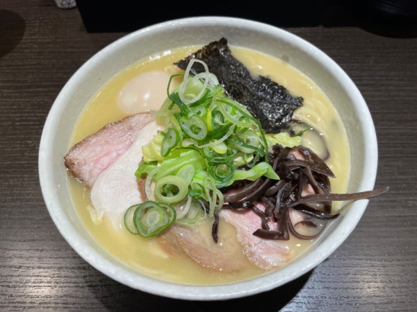 「特製鶏白湯ラーメン（塩）」@麺や 福一の写真