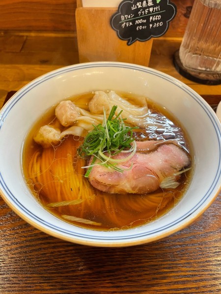 「特上醤油らぁ麺」@Ramen FeeLの写真