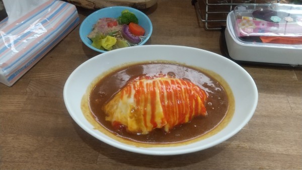 「やくぜんオムライスカレー850円」@café木の香りの写真
