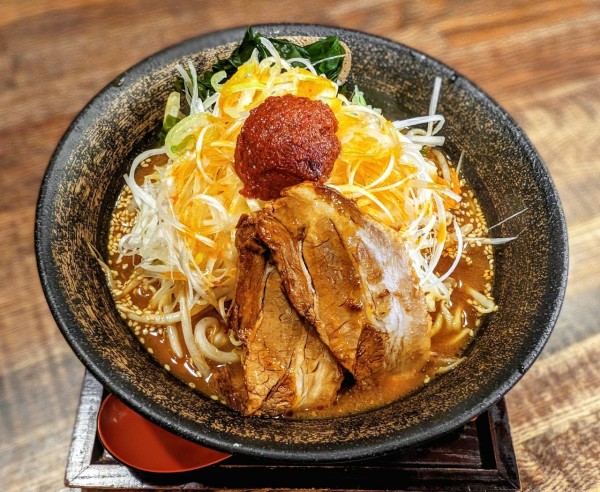 「辛ネギ味噌らぁめん」@八蔵の写真