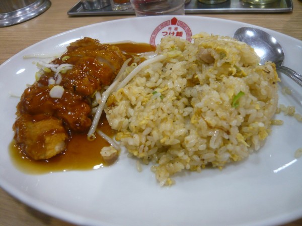 「排骨チャーハン（少なめ）」@つけ麺大王 蒲田東口店の写真