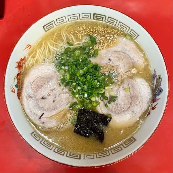 「ラーメン(800円)」@宝来軒 本店の写真