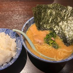 ラーメン+のり+ライス