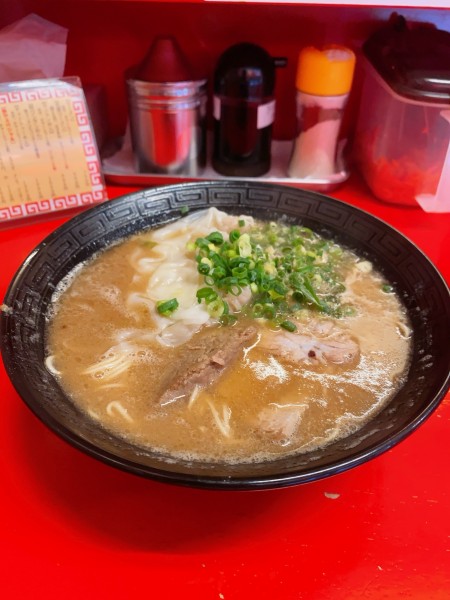 「ワンタンめん」@博多ラーメン 駒やの写真