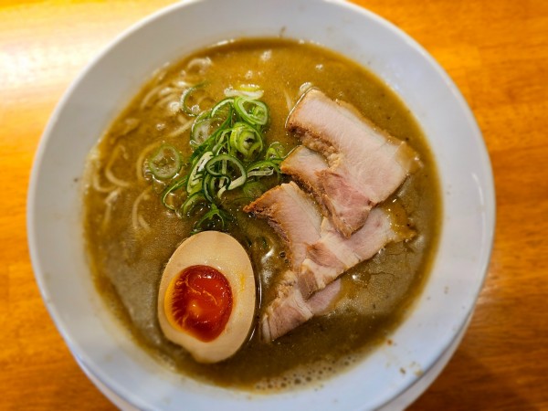 「焼煮干しラーメン」@麺屋そのかの写真
