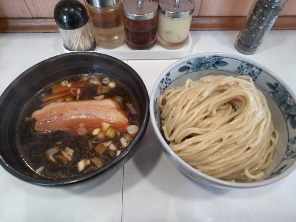 「トロ肉もりそば」@浦和大勝軒の写真