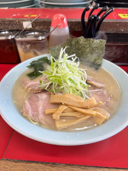 「塩ラーメン　チャーシュー　1200円」@ラーメンショップ 大師店の写真