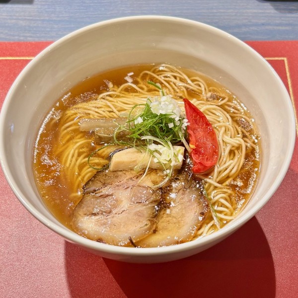コンソメらーめん（醤油1000円）