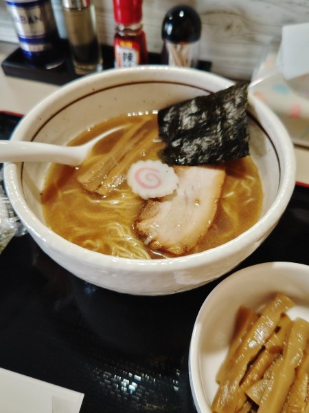 「正油そば メンマ(900円)」@煮干し支那そば 正の写真