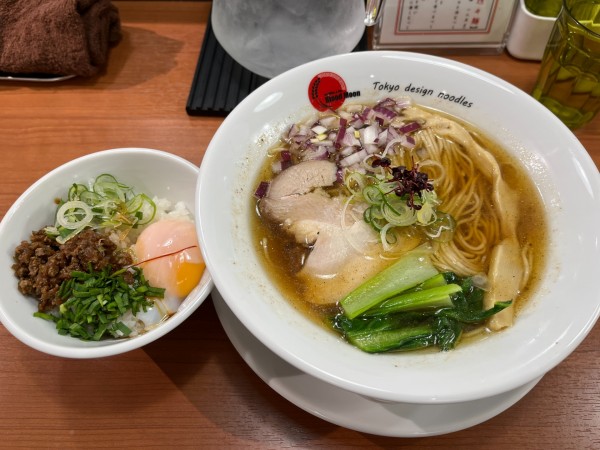 「ランチセット 中華そば＋肉玉丼」@Blood Moonの写真