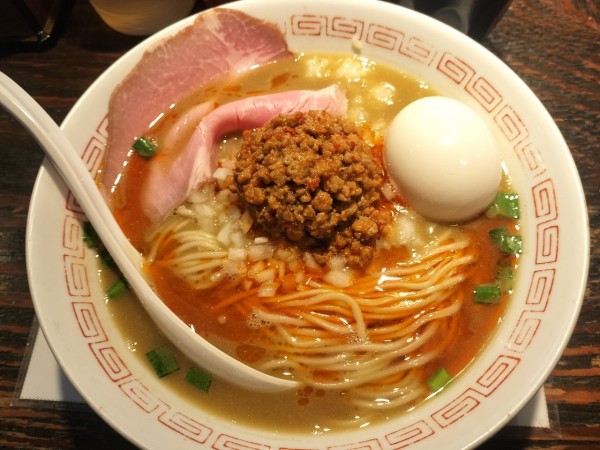 「二ボ台湾ラーメン 替え玉」@らぁめん小池の写真