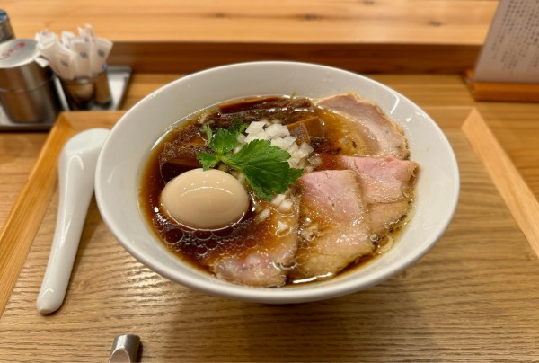 「特製醤油らぁ麺 ¥1250」@銀座らぁ麺 しら石の写真