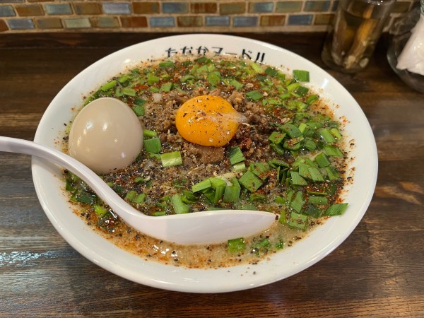 「【限定】スタミナスパイスニラソバ＋味玉(Pサービス)＋半ライス」@たなか青空笑店の写真
