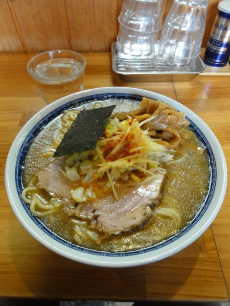 「塩ラーメン1150円中盛」@自家製中華そば としおかの写真