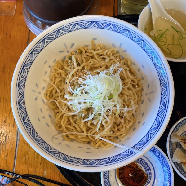 「タンタン油めん（週替わりランチBセット）」@中国ラーメン 揚州商人 町田忠生店の写真