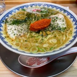 赤湯からみそラーメン　1,000円