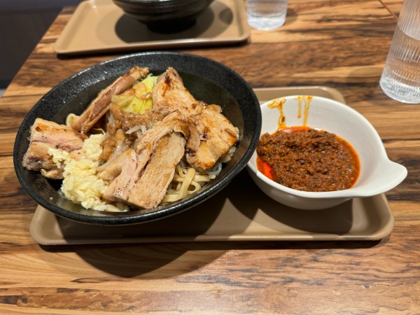 「豚増しおろちょんラーメン」@麺屋 どんぶら来の写真