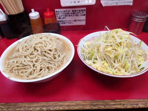 「大豚W 麺増し  ニンニクマシマシ  カラメ」@ラーメン二郎 京急川崎店の写真